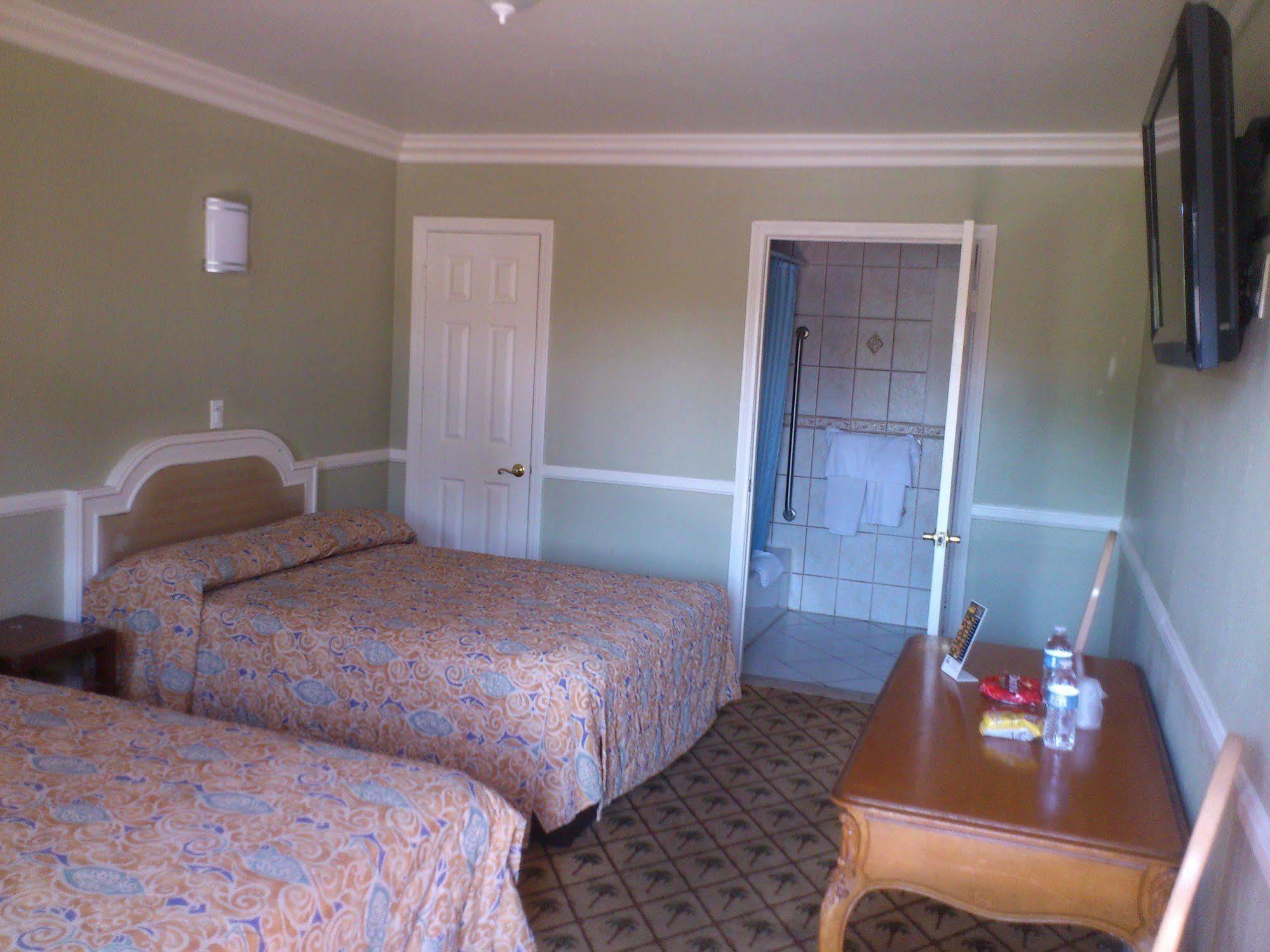 Santa Ana Travel Inn Luaran gambar